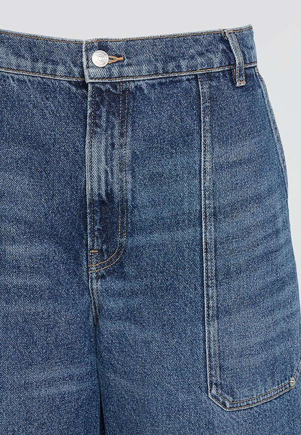Calvin Klein Jeans