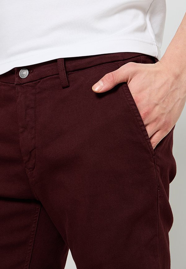 Replay SLIM FIT