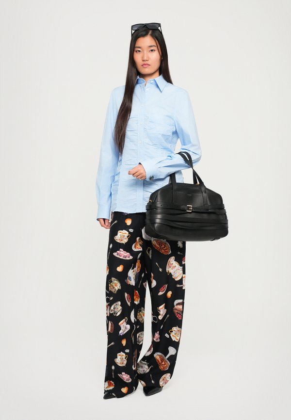 MOSCHINO