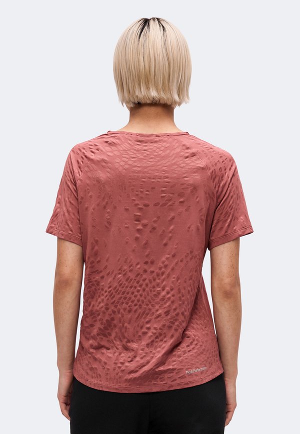 Peak Performance DISCOVER TEE
