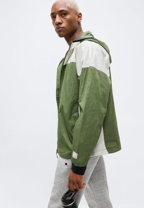 Champion OUTDOOR COLOUR BLOCK