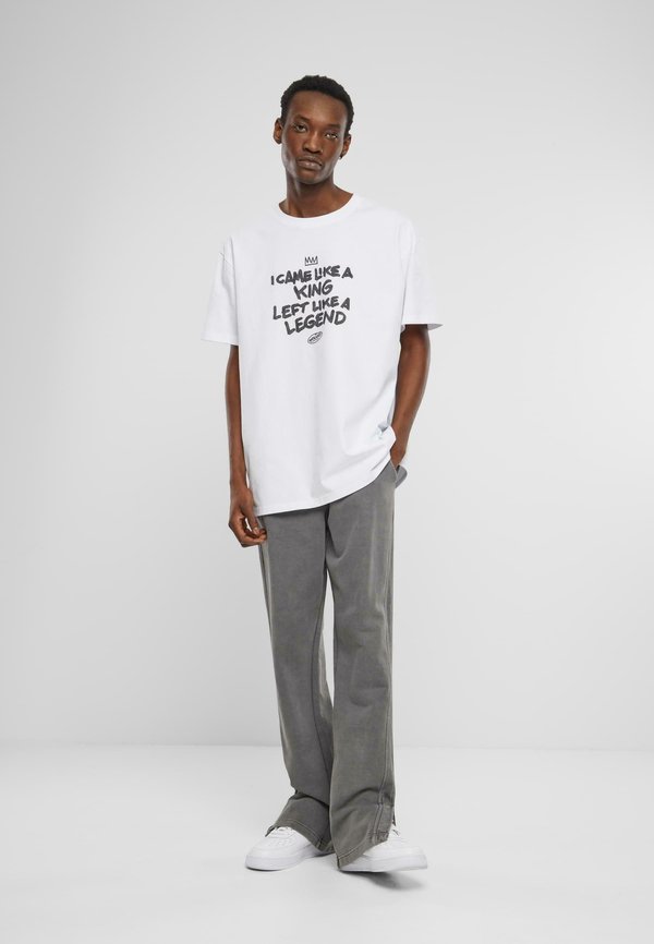 Upscale by Mister Tee LIKE A LEGEND OVERSIZE