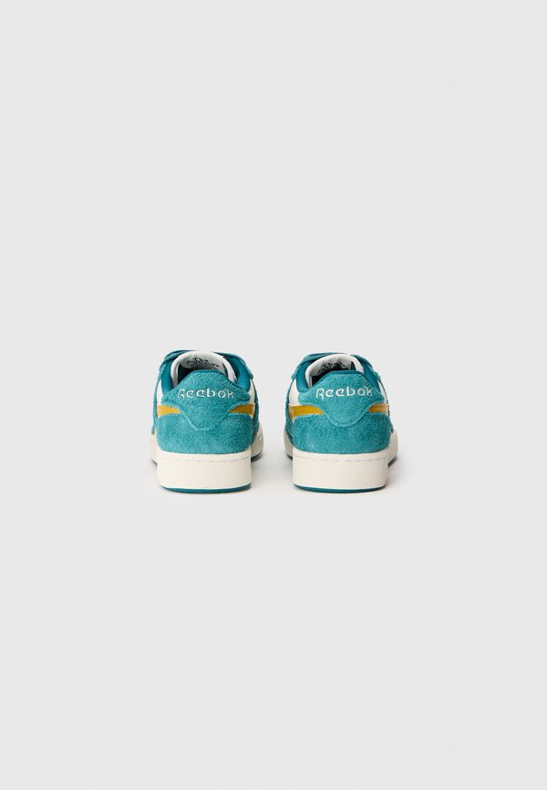 Reebok Classic CLUB C REVENGE VINTAGE II UNISEX