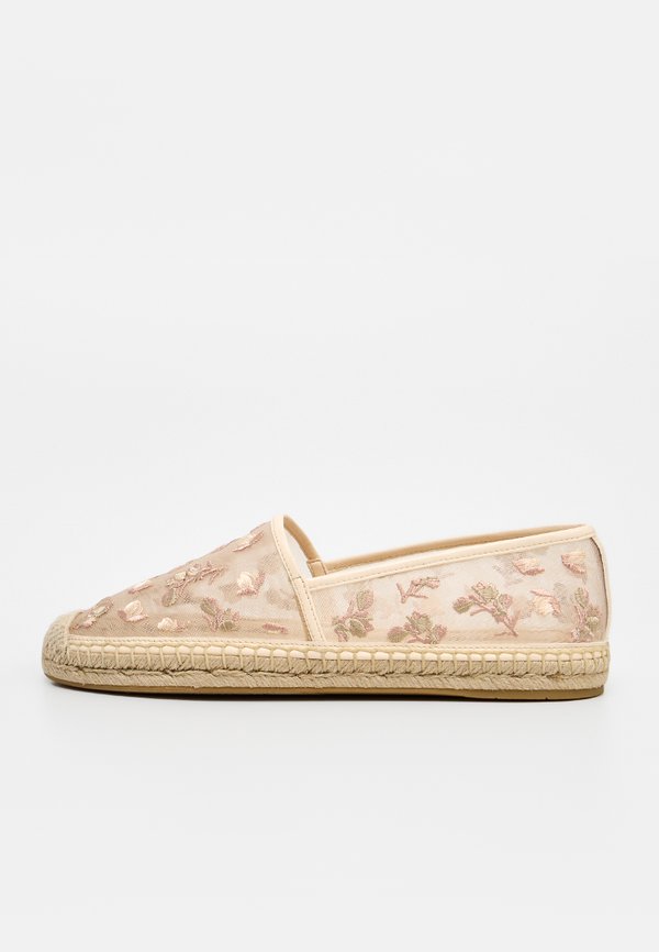 Stuart Weitzman BAREITALL