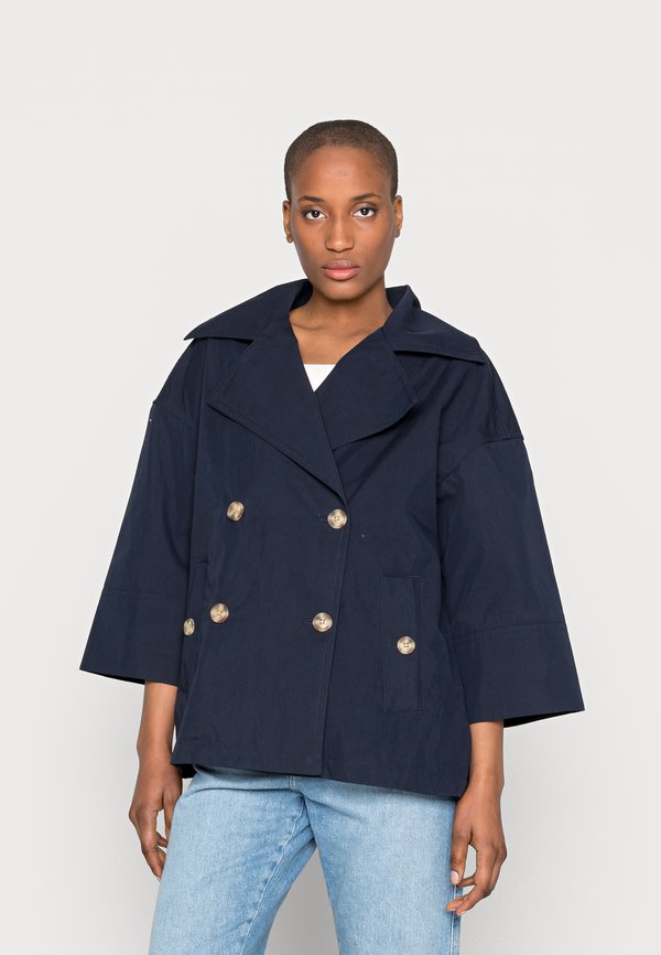 GANT JACKET