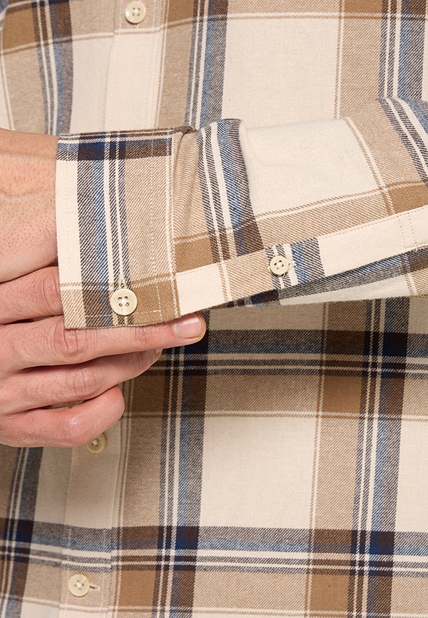 Lindbergh RELAXED FIT