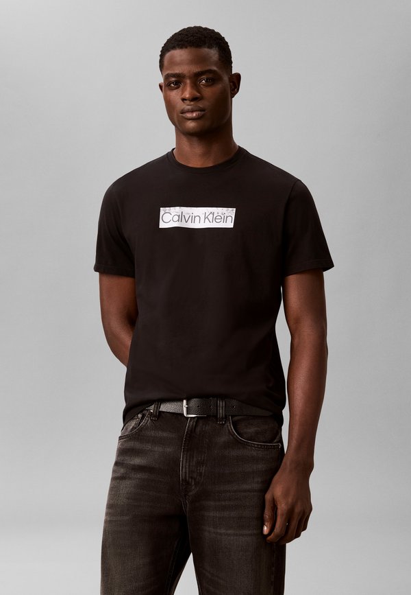 Calvin Klein GRAPHIC