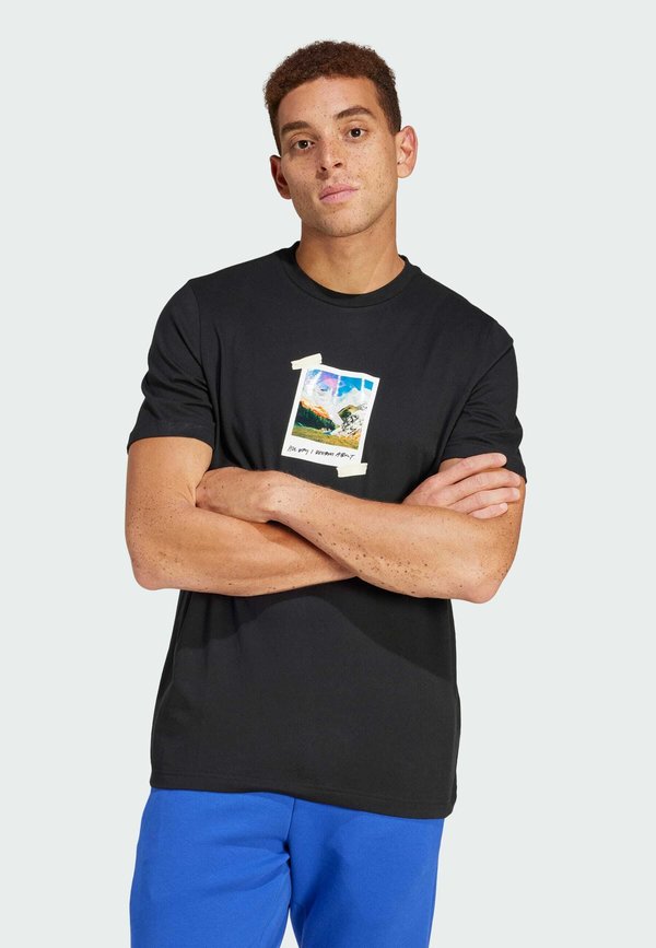 adidas Sportswear ALL DAY DREAM ABOUT... GRAPHIC - Print T-shirt - black