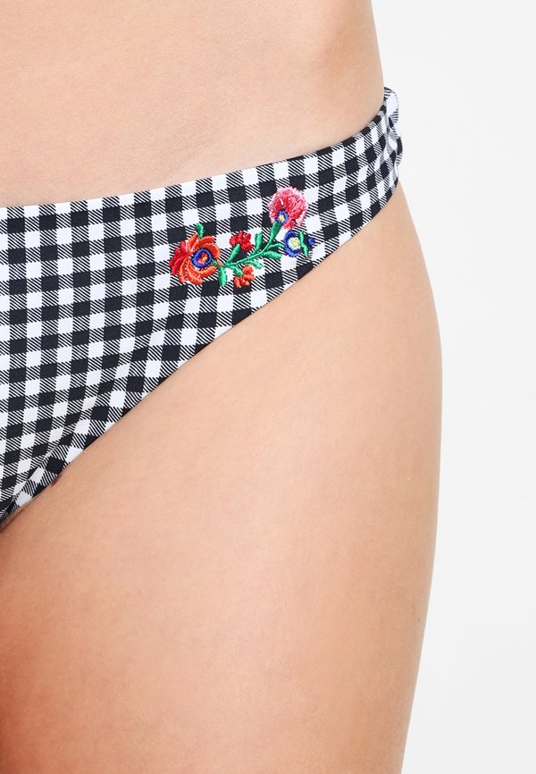 Banana Moon WILA ROSES