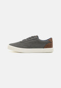 Pier One by Zalando