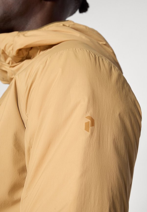 Peak Performance FREELIGHT REVERSIBLE HOOD
