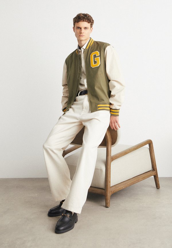 GANT LIGHT VARSITY JACKET