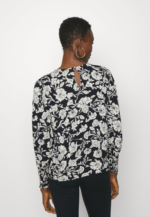Vero Moda Tall VMVILMA