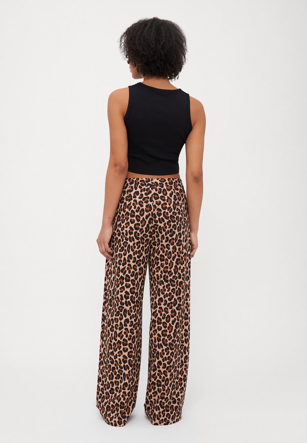 Even&Odd Petite by Zalando P-EO-AW21-A-003-SP / PETITE_TAILORED WIDE LEG TROUSERS