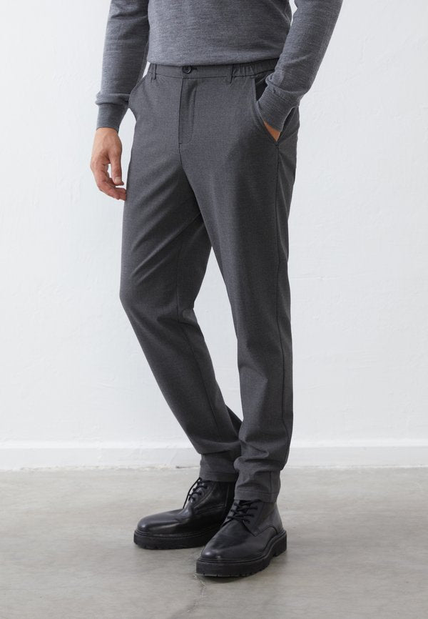 Pier One by Zalando