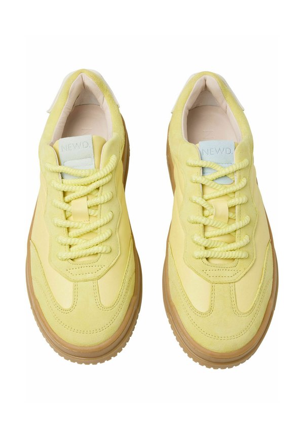 NEWD. SNEAKER