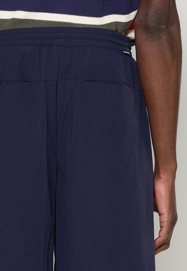 Scotch & Soda LOOSE FIT