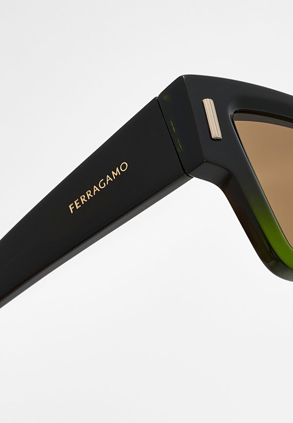FERRAGAMO SF2006S