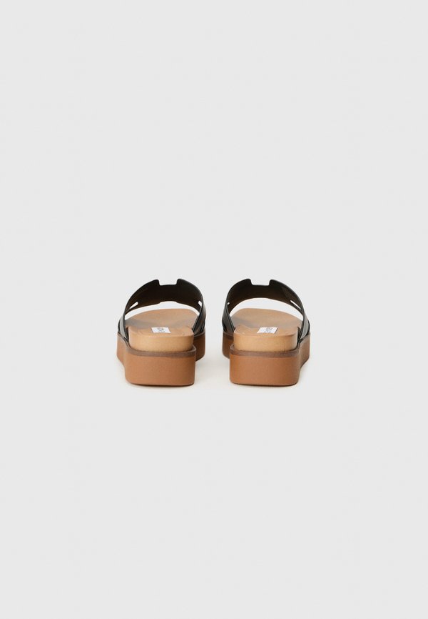 Steve Madden RICHES