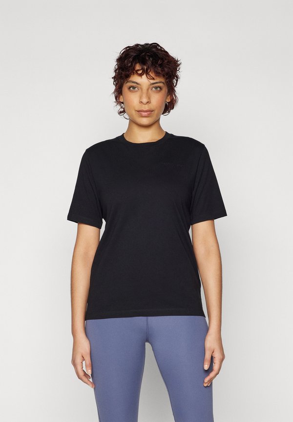 Peak Performance ORIGINAL SMALL LOGO TEE
