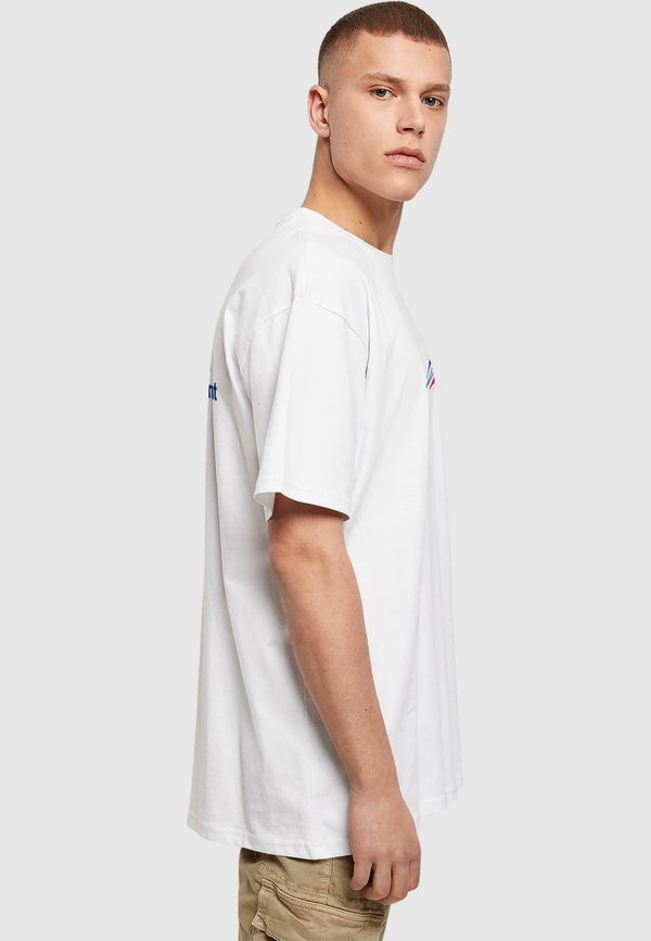 Upscale by Mister Tee BOULEVARD BARBÈS OVERSIZE