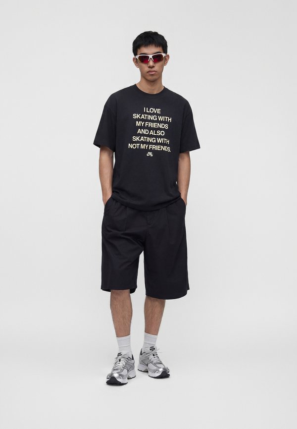 Nike SB TEE MY FRIENDS UNISEX