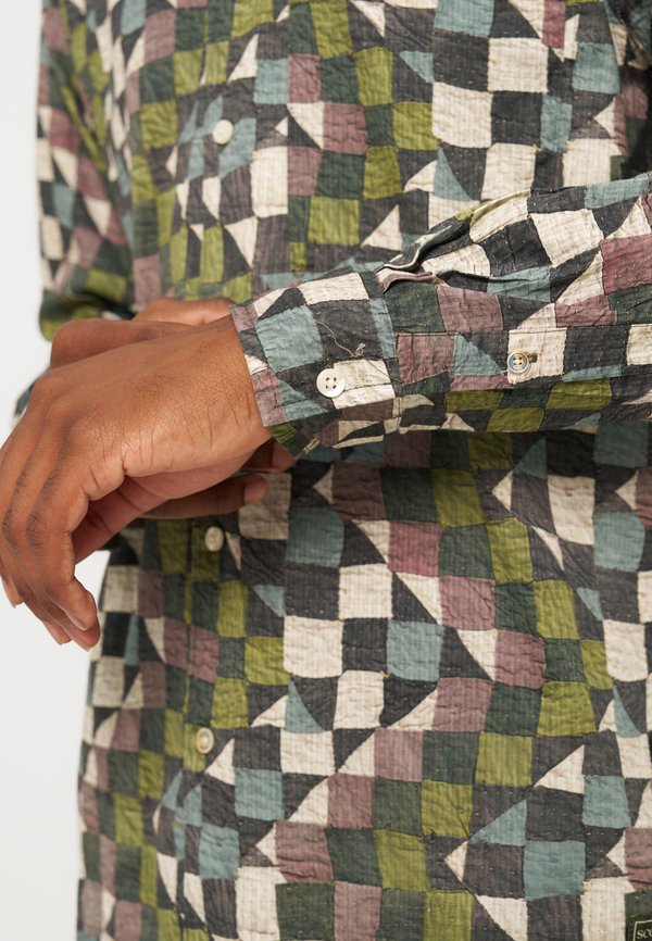 Scotch & Soda RELAXED FIT