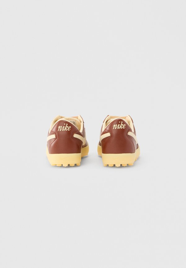 Nike Sportswear ASTROGRABBER