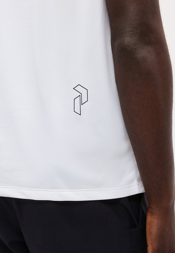 Peak Performance ACTIVE TEE