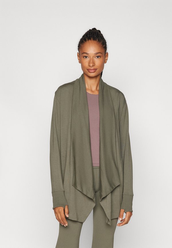 Athleta PRANAYAMA RESTORE WRAP