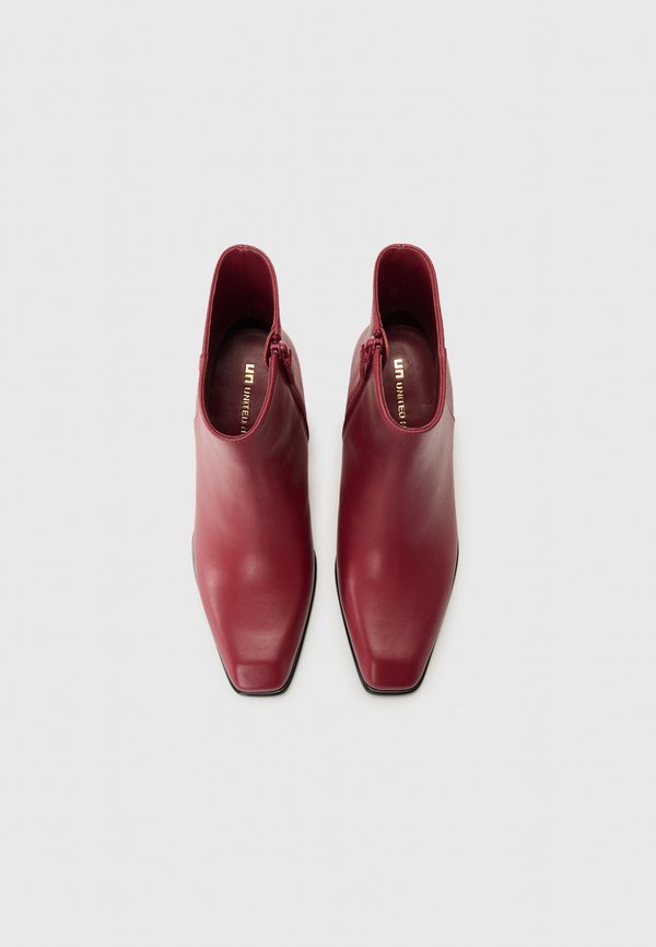 United Nude JACKY II