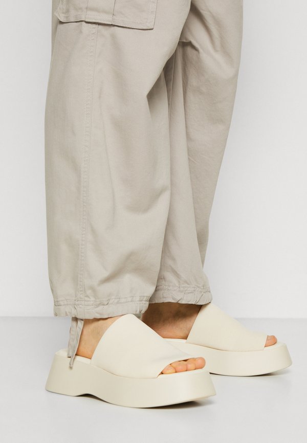 Abercrombie & Fitch TIE WAIST BAGGY PANT