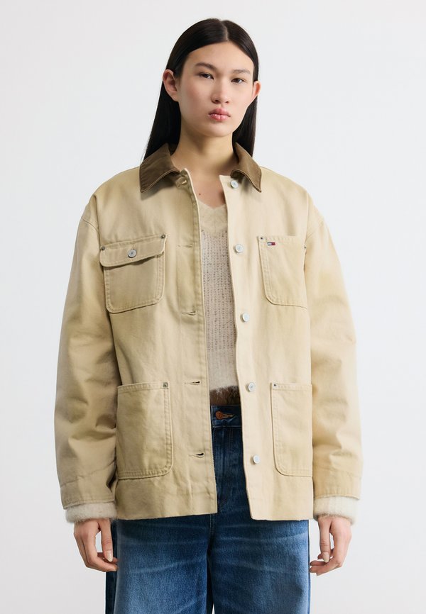 Tommy Jeans DISTRESSED CANVAS OVERSIZED CHORE JACKET