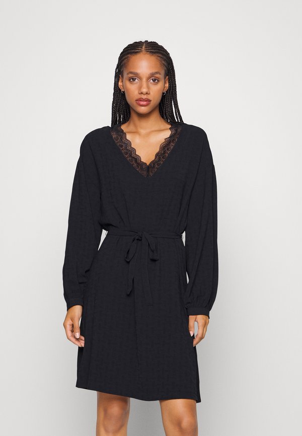 Vero Moda VMLYRA V NECK DRESS
