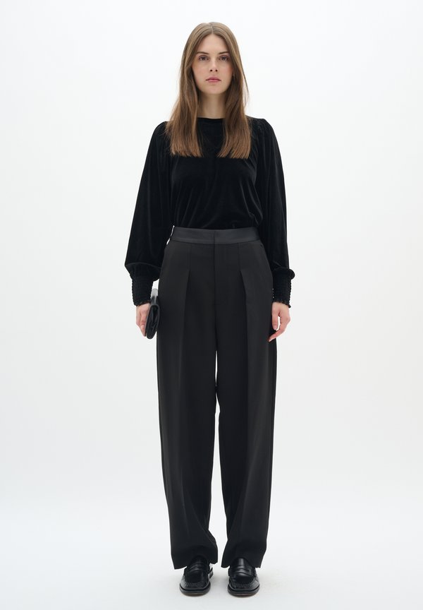 InWear IWYAEL