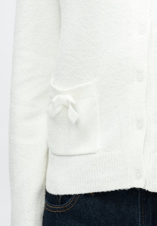 Hollister Co. WEBEX CLOUD CREW