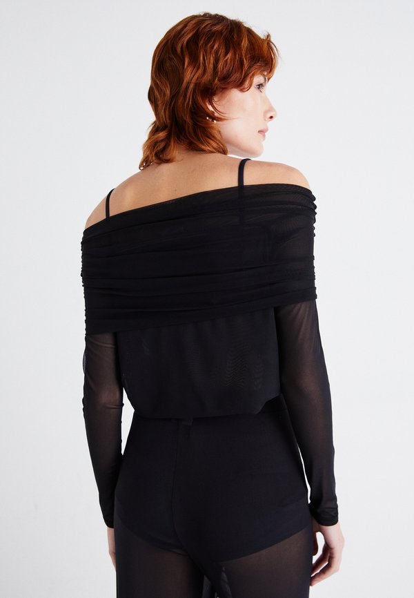 Noisy May NMCEREN OFF SHOULDER