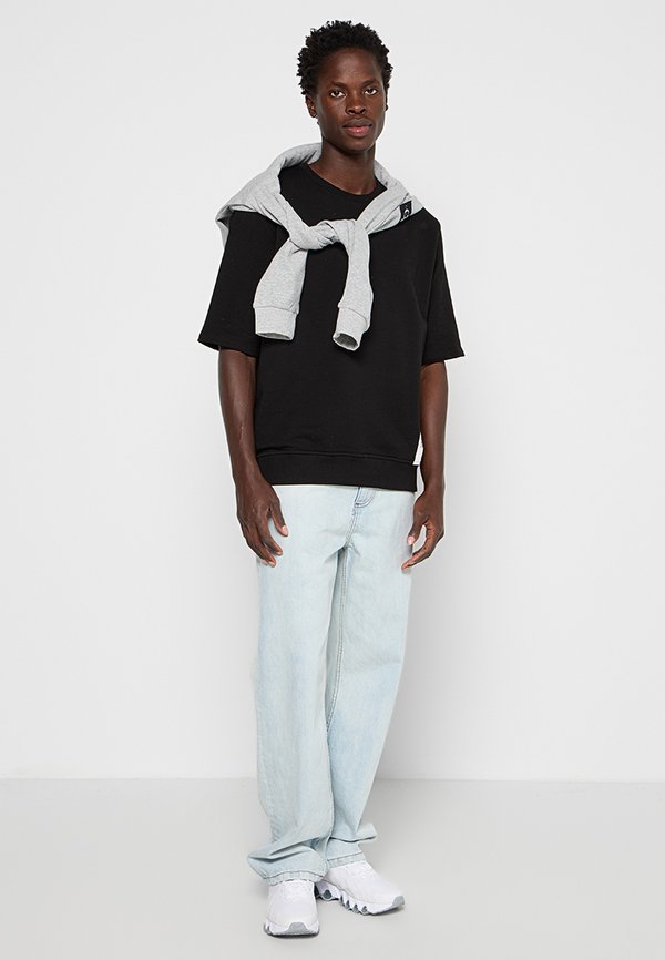 KARL LAGERFELD