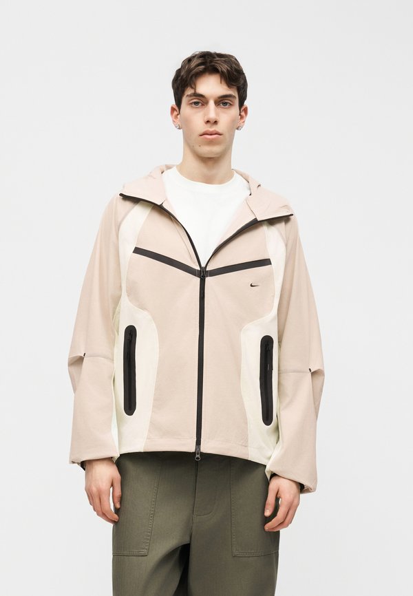 Nike Sportswear
