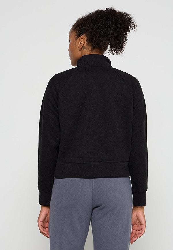 DKNY Sport