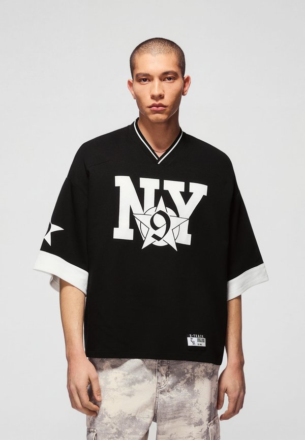 Bershka SHORT SLEEVE SPORT  - Print T-shirt - black