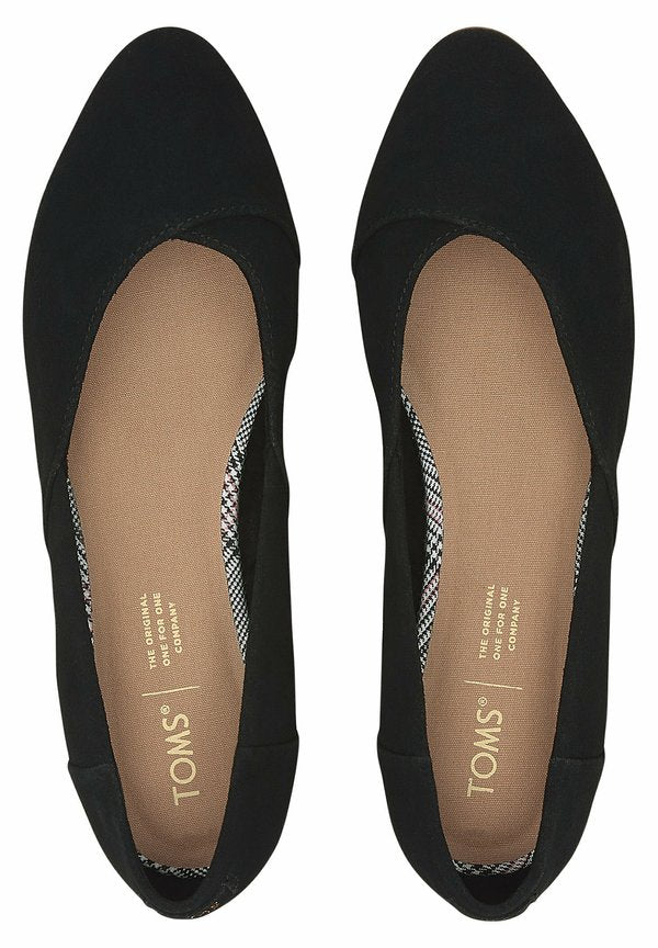 TOMS JUTTI NEAT