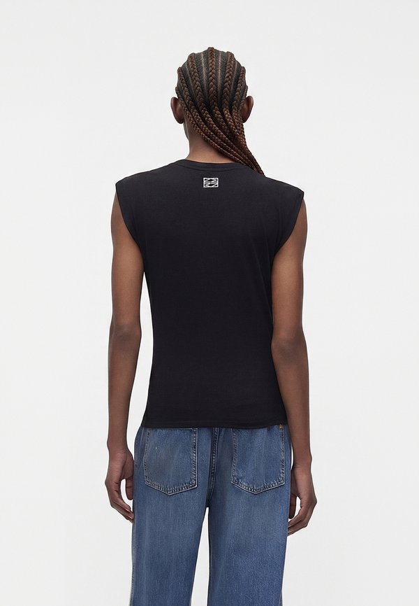 Noisy May NMLEGA CAPSLEEVE O NECK
