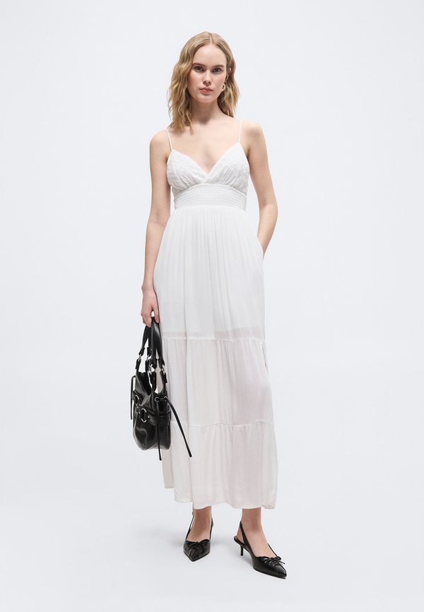 Hollister Co. BARE EMBROIDERY