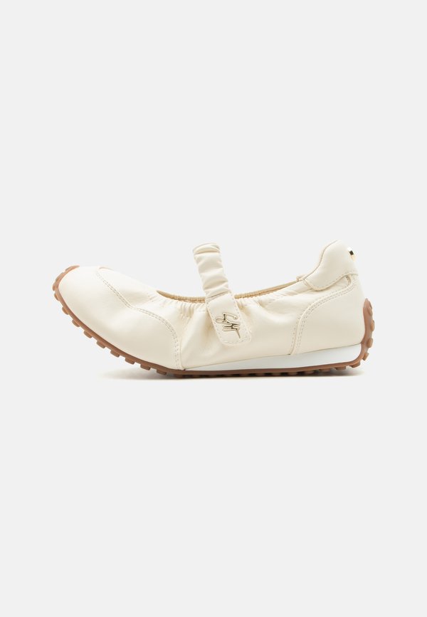 Steve Madden CUTIEQ