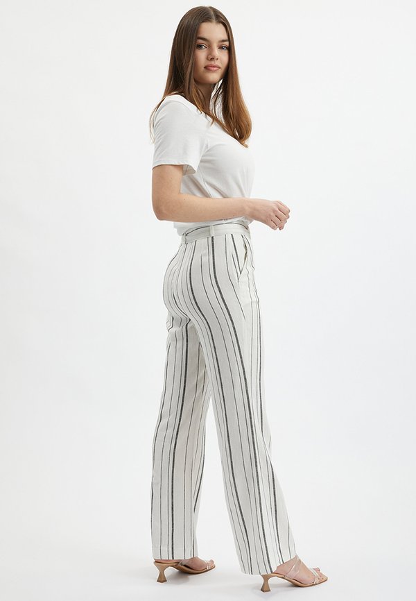 ORSAY WIDE LEG  WITH GOLD BUCKLE