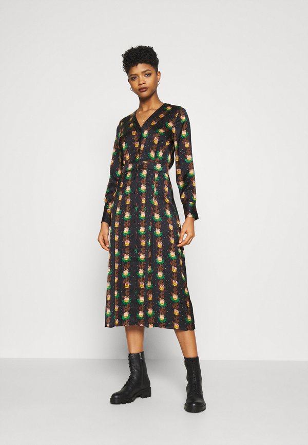 Scotch & Soda PRINTED V-NECK MIDI LENGTH DRESS WITH PLEATS