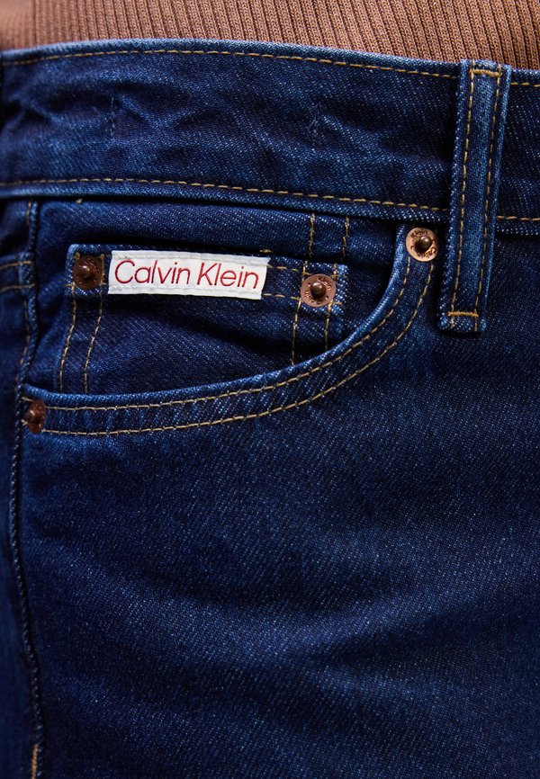 Calvin Klein Jeans SIGNATURE 90S