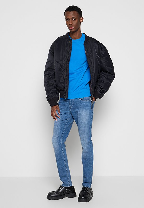 Armani Exchange
