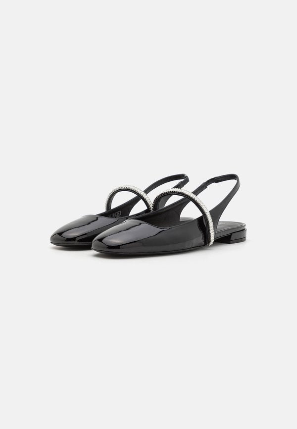 Stuart Weitzman STEFANIE FLAT